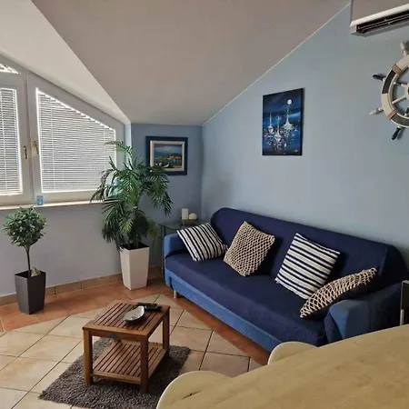 Apartamento In - Biograd Riviera 53598 Turanj